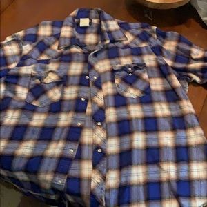 Mens wrangler button up flannel non smoker